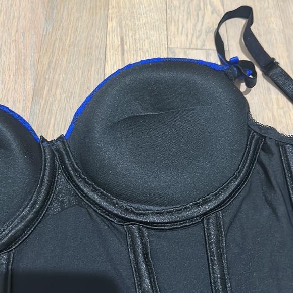 corset top - Picture 4 of 5